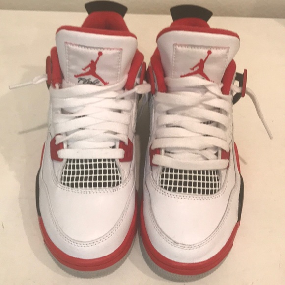 Retro Jordan 4 (GS) “Fire Red” - Picture 2 of 7